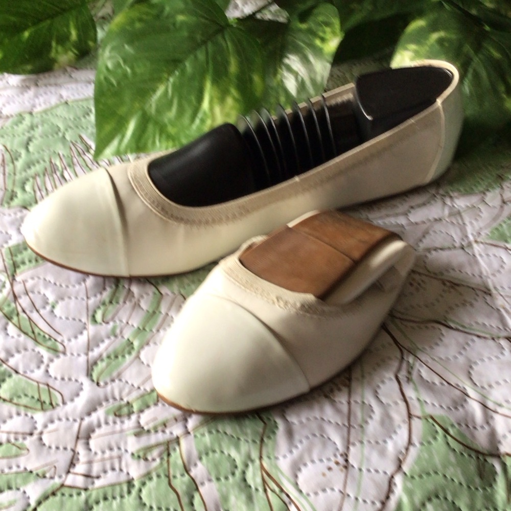 Elegant White Women's Flats & Foldable
